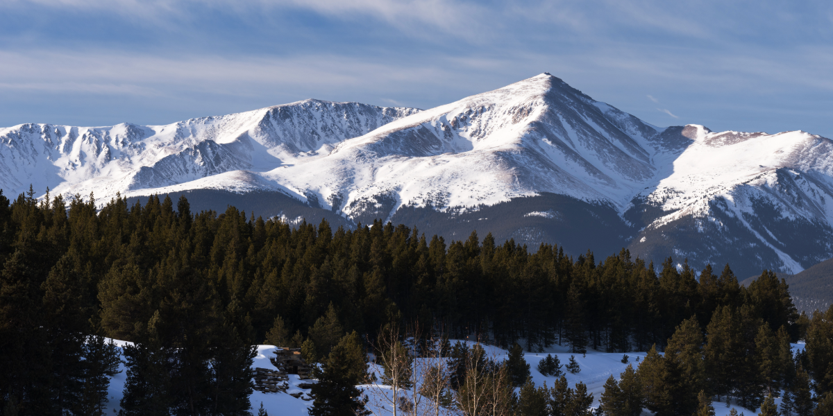 Snow covered Mount elbert